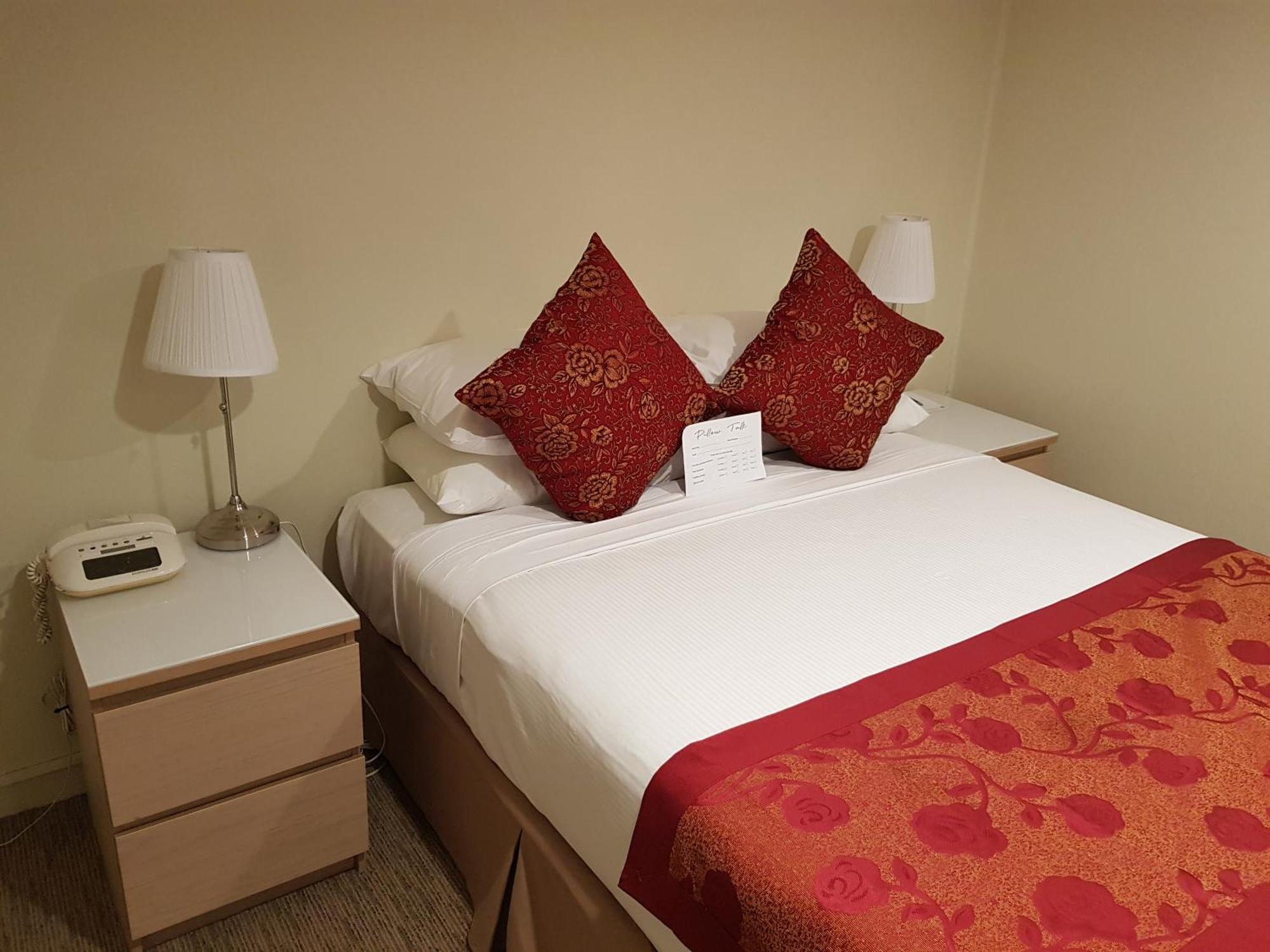 Twin Towers Inn Sydney Phòng bức ảnh