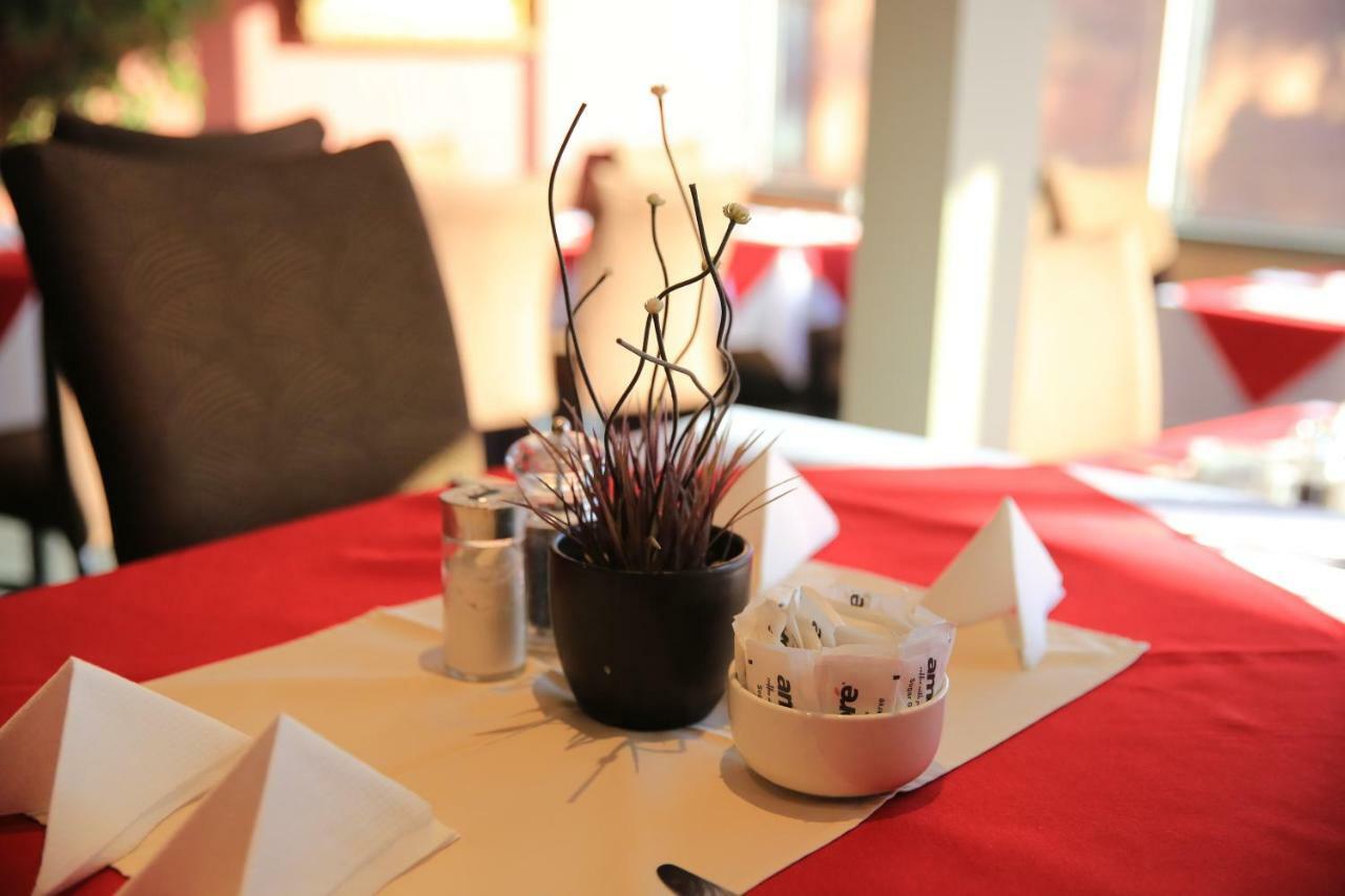 Twin Towers Inn Sydney Ngoại thất bức ảnh